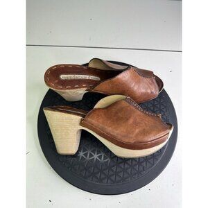 Manufacture D'essai Women’s  Brown Leather Wooden Heel Clog Sz 37 / 7 US